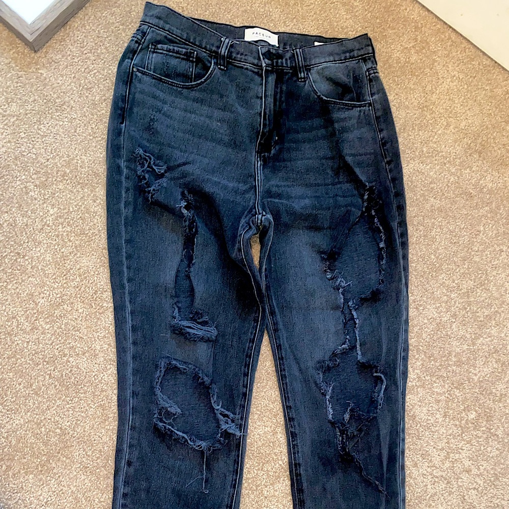 Pacsun ripped mom jeans